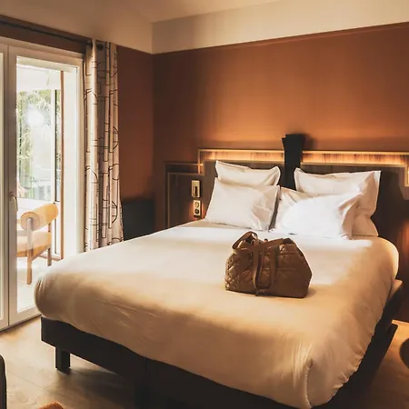 Parc Victoria Hotell